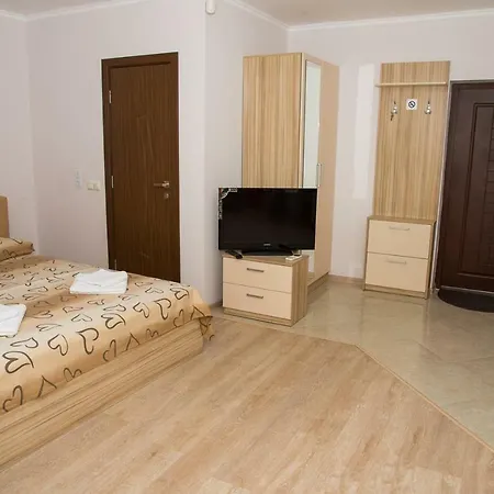 Lev Διαμέρισμα Ράβντα